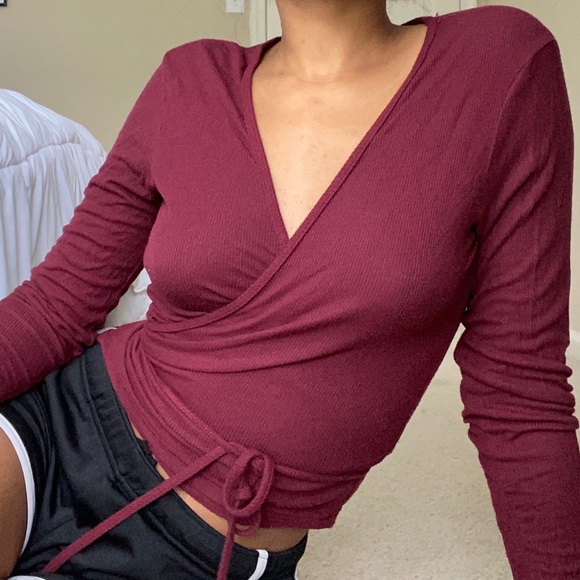 BNWT American apparel ribbed wrap top sweater - Picture 3 of 3
